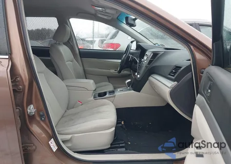 2011 Subaru Outback 2.5I Premium из США, поврежденный, VIN 4S4BRBCC3B3330096